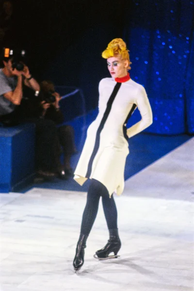 Look 41